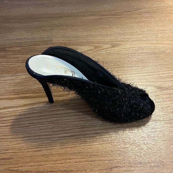 Something Bleu Hadley Low Mule - Picture 8 of 16